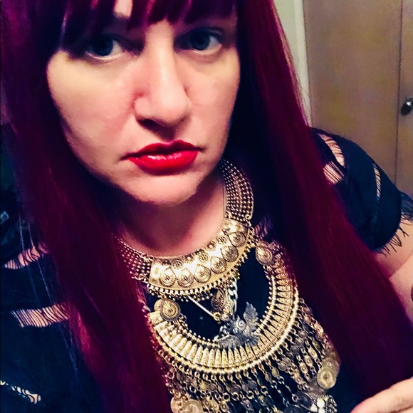 Meet your Posher, Laura - Picture 8 of 8